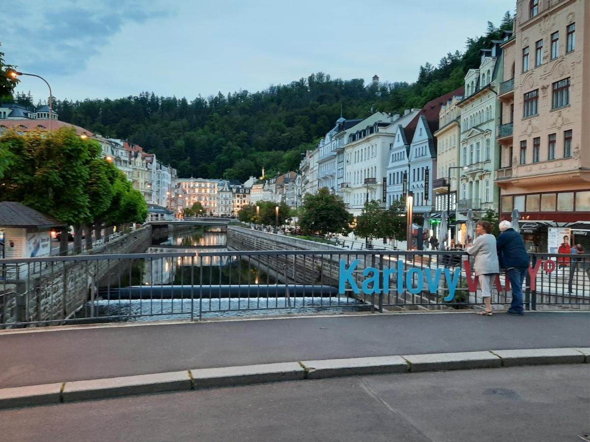 Appartment Centrum Karlovy Vary Luaran gambar