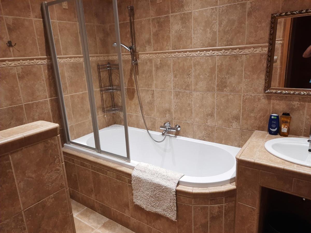 Appartment Centrum Karlovy Vary Luaran gambar